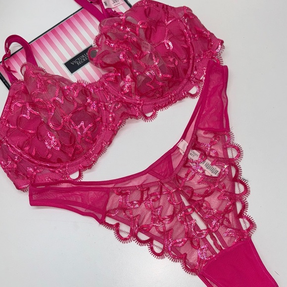 🔥Victoria's Secret Fuchsia Lace Bra and Panty Set Sz 38D // Large New - Picture 2 of 12